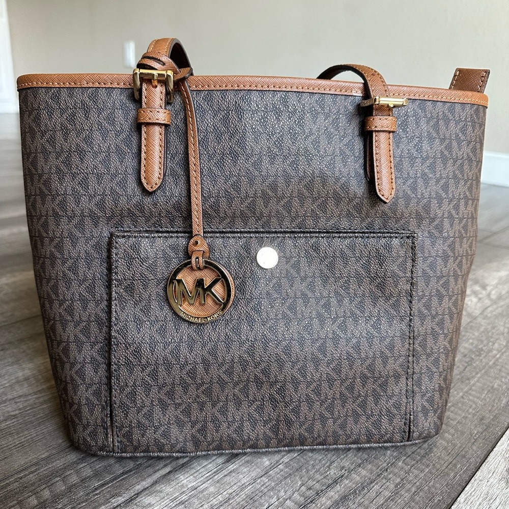 Michael Kors Tote Bag Brown Purse Jet Set Item Medium Size Great Condition Used